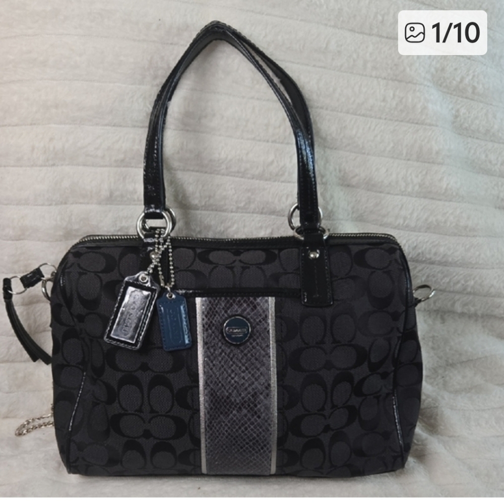 Coach Signature Satchel 2013 EUC Two Hangtags - Picture 11 of 11